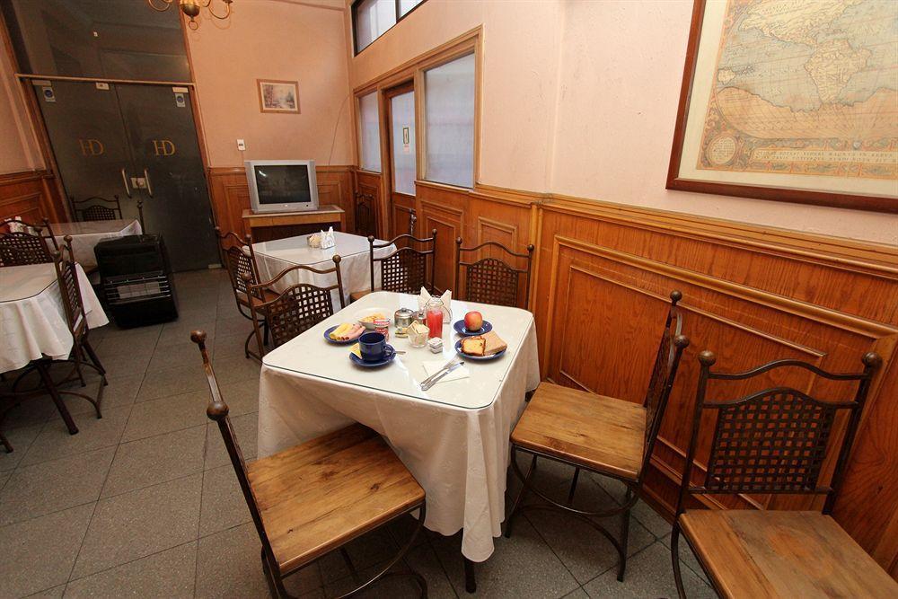Dacarlo Hotel